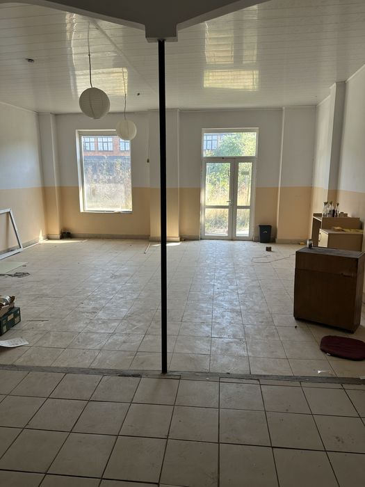 Дава се под наем Склад в Стара Загора, Метро - 80 кв.м за 220 € - Снимка #1