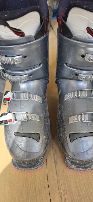Ски обувки различни модели 40-40.5 номер