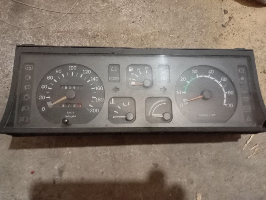 Рено 5 1.7. части