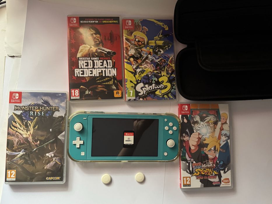 Nintendo Switch Lite cu jocuri