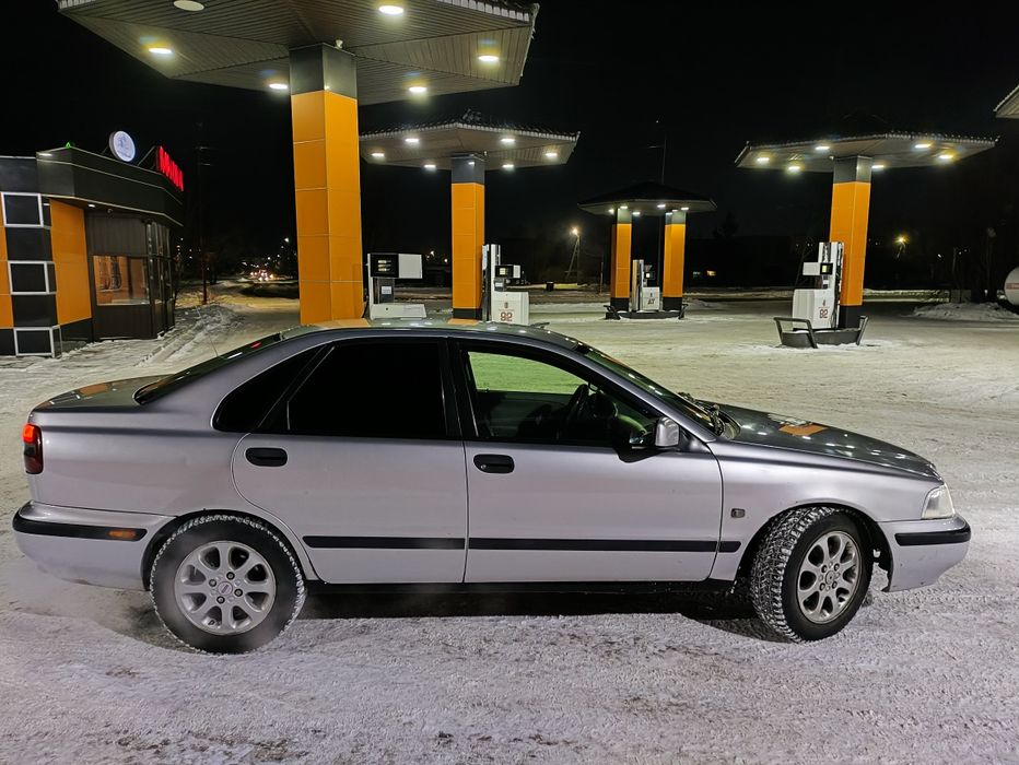 Volvo s 40 2000 года