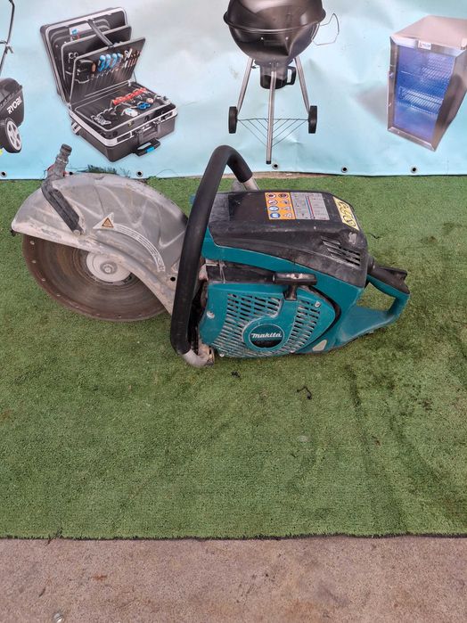 Бензинов Фугорез Makita EK 6100