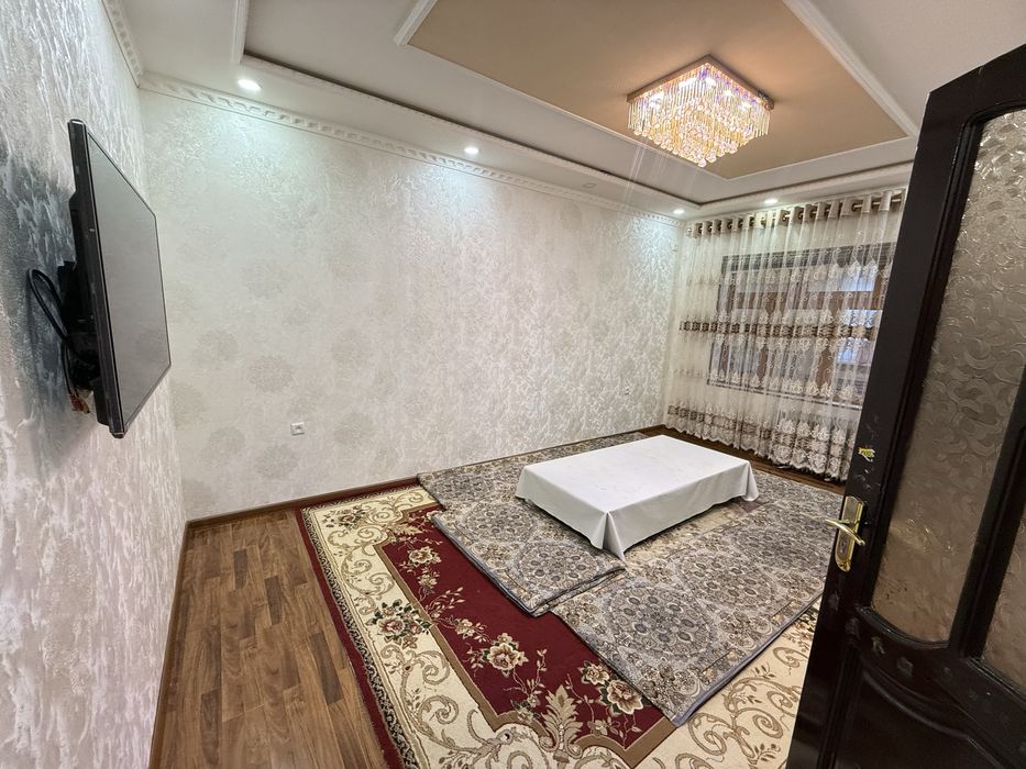 Уй сотилади 2- қават 3 хона юбилейни офис маркет орқасида