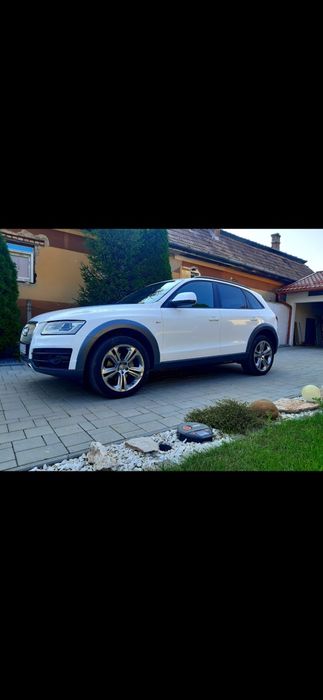 Audi q5 allroad.