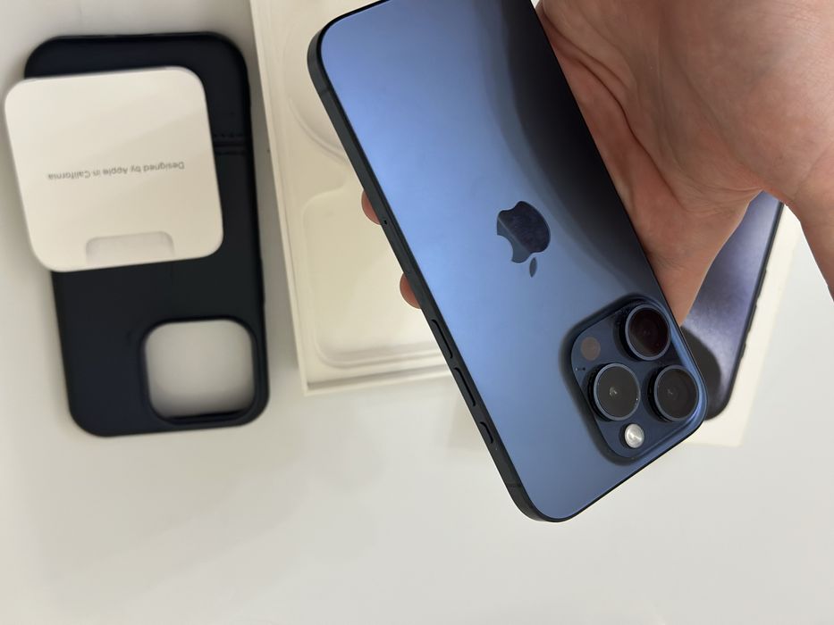 Айфон 15 про с коробкой