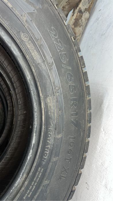Продам шины Nokian 225 65 R17