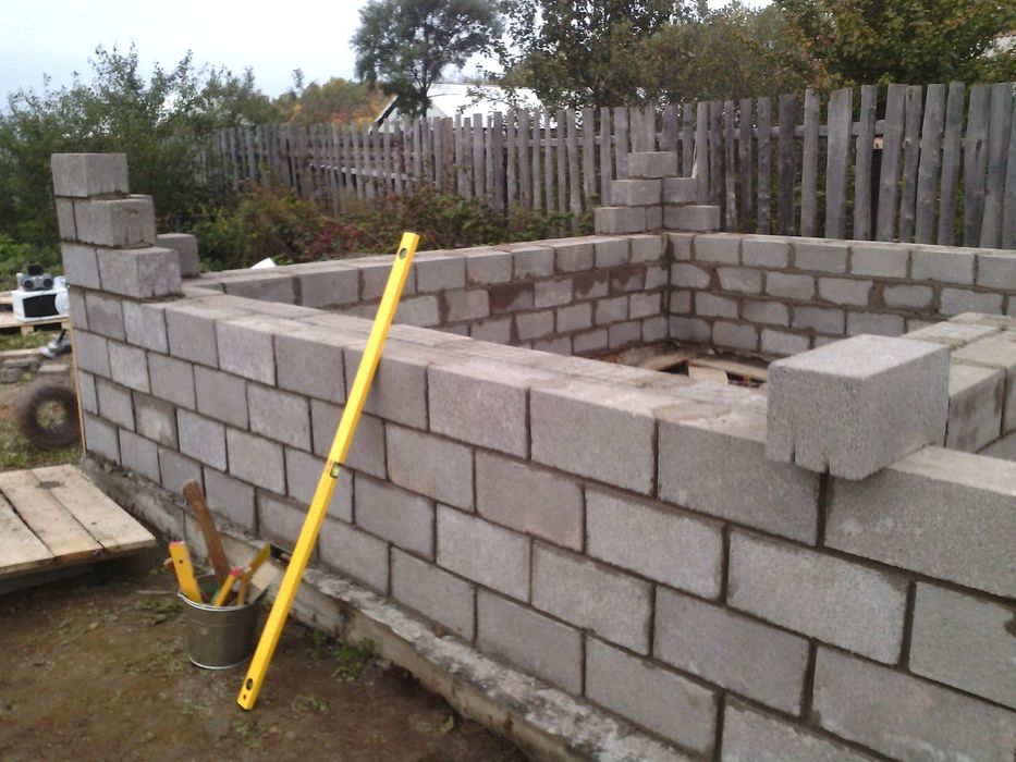 Кладка кирпич шлакоблок штукатурка стяжка качественный ремонт делаем