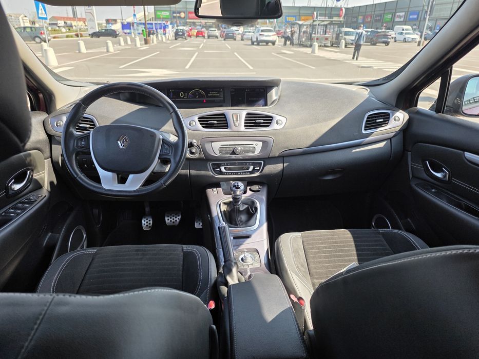 Renault Scenic 1.6 DCI 131 CP XMOD Bose