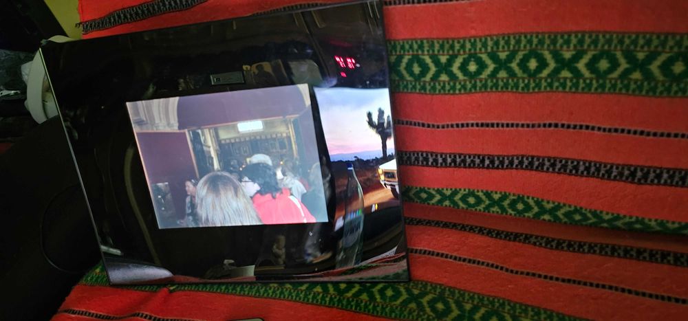 rama foto cu telecomanda