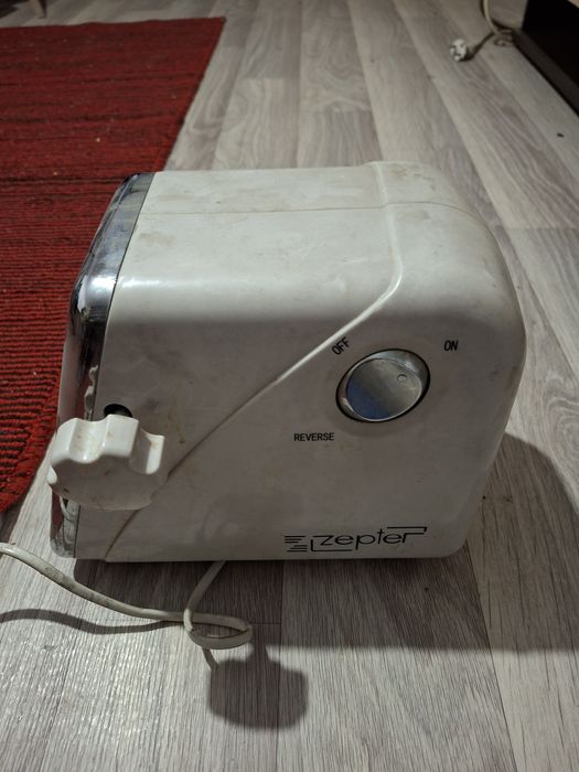 Продам мясорубку