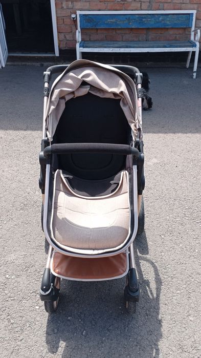 Продам коляску большую