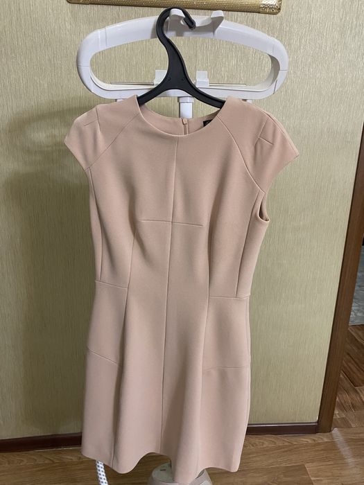 Платье вечернее