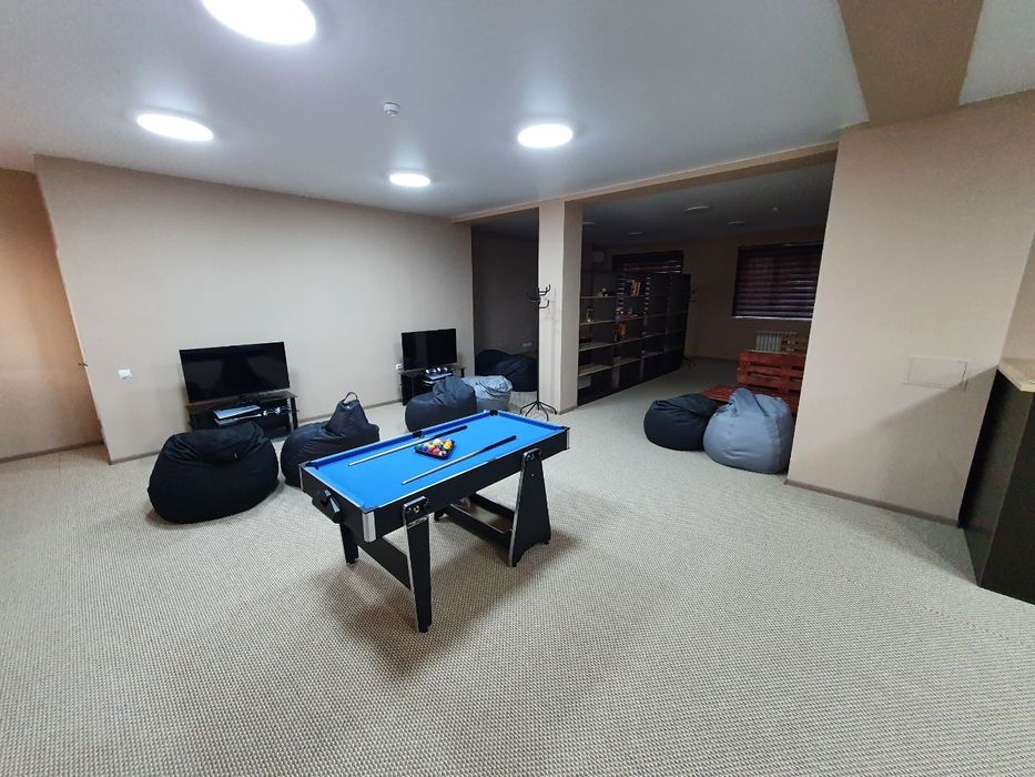 Продам бильярдный стол 2в1 аэрохоккей