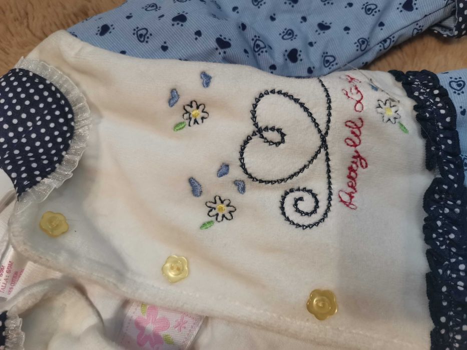 Costum din 3 piese pentru fetite