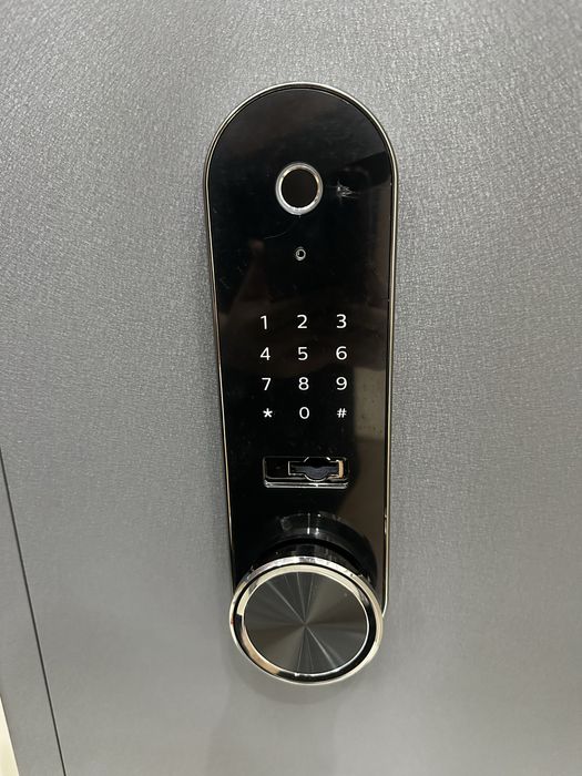 Продам сейф в отличном состоянии