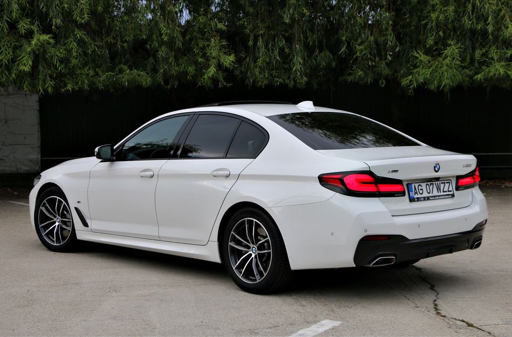 BMW 5 Series 2022 — imagine 2