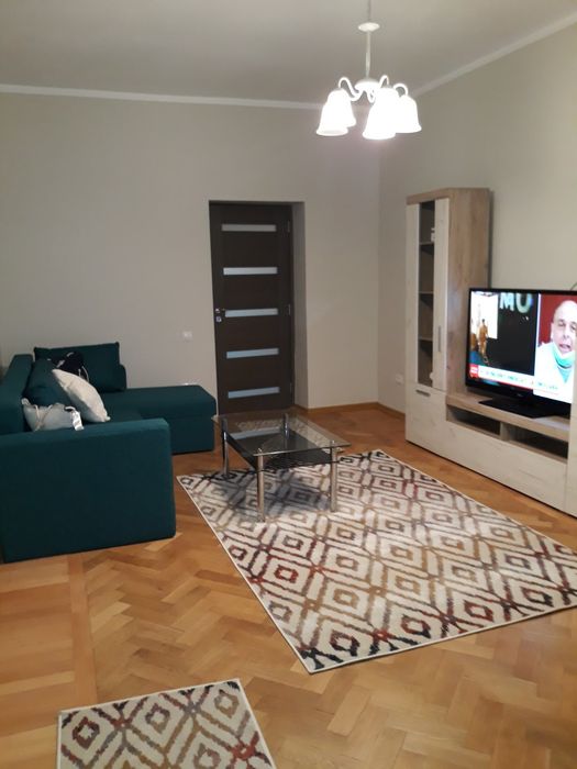 De închiriat 2 camere 69 mp ultracentral Domnească Magazin Winmarkt