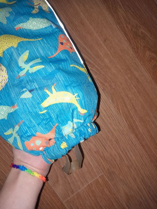 Продам комбинезон зимний