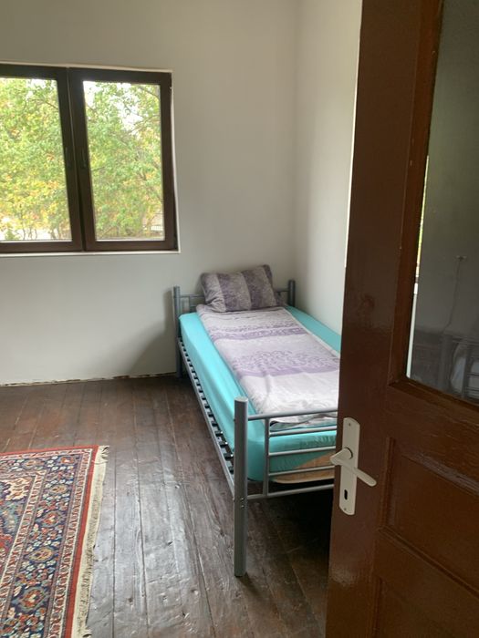 Camere pentru muncitoride inchiriat zona Huedin