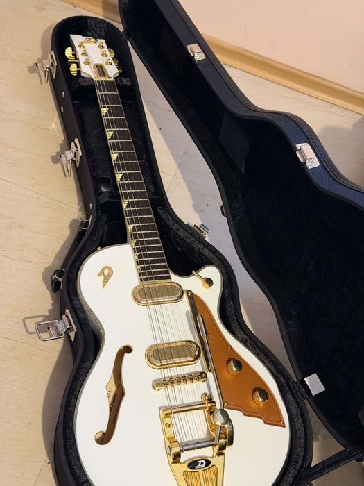 Електрическа китара Duesenberg