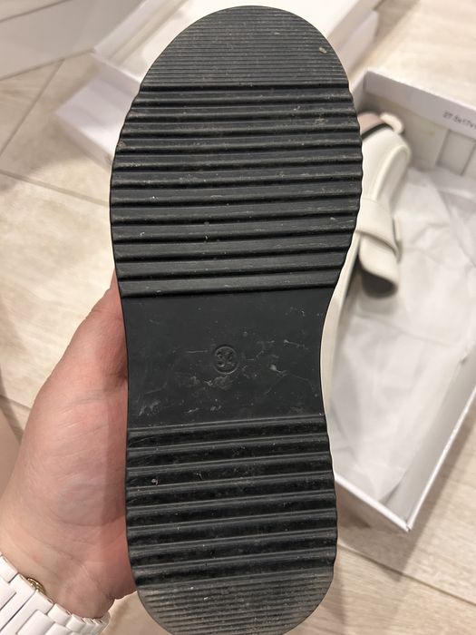 Обувь для девочек 5 пар б/у