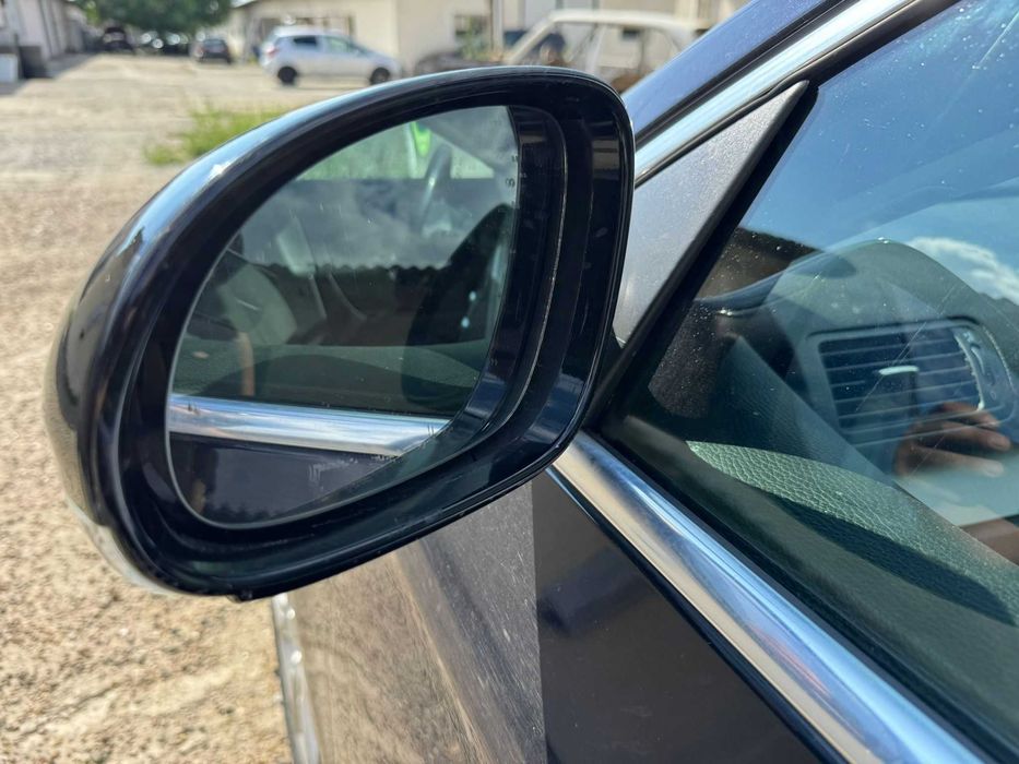 Oglinda stanga Volkswagen Passat B6 2.0 TDI BKP Break