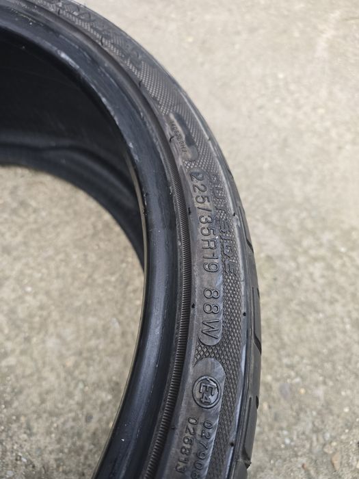 Cauciucuri vară 225 35 19 anvelope/gume 225/35/19