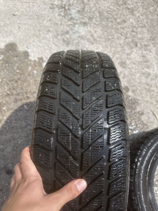 Anvelope M+S  195/65/R15