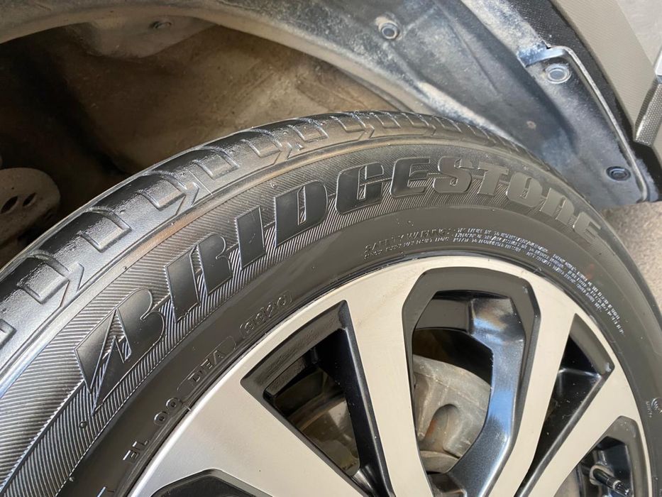 Продам шины недорого