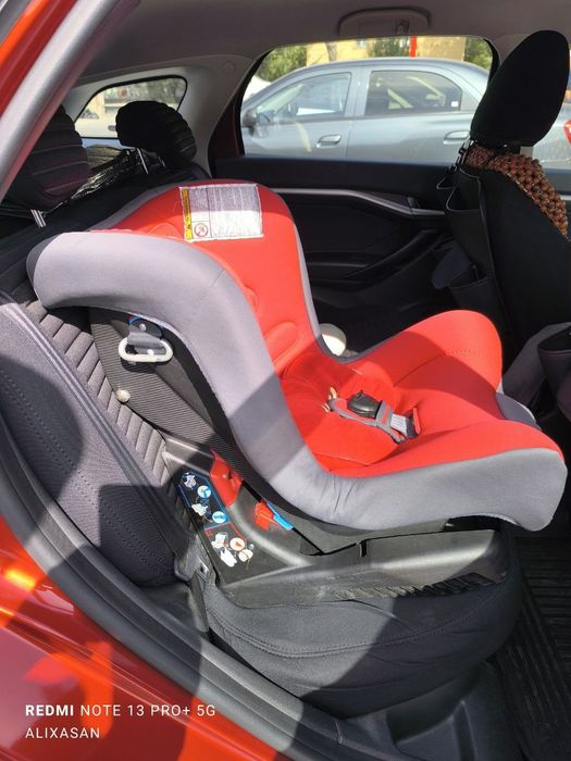 Импортное автокресло "Чико"