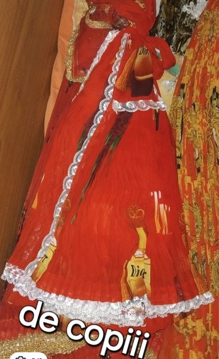 Vând fuste țigănești noi