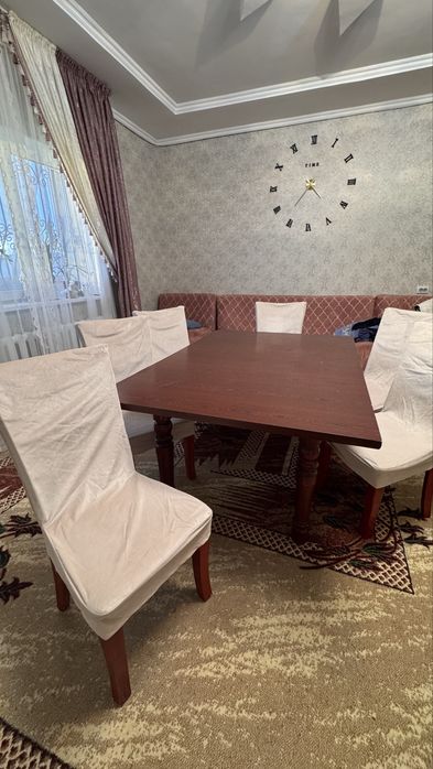 Стол сатылады. Размер:1.75*1.20