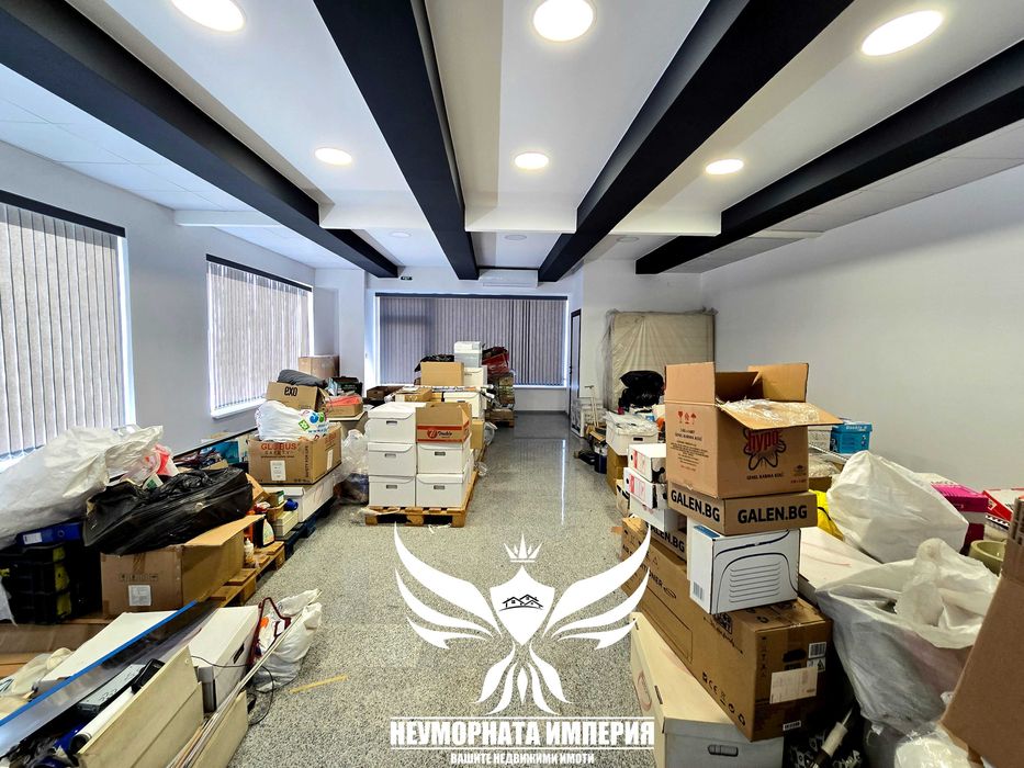 Дава се под наем Офис в Асеновград - 86 кв.м за 440 € - Снимка #2