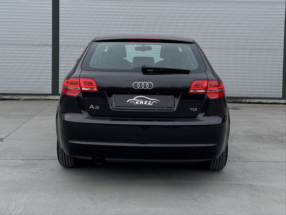 Audi A3 SportBack 1.6 TDi 2011 /Garantie 1 an /Rate/ Variante auto
