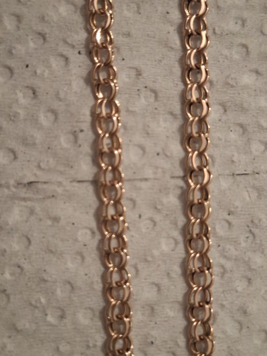 Продам золотую цепочку