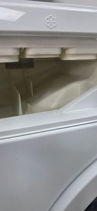 Стиральная машина  Bosch 6кг