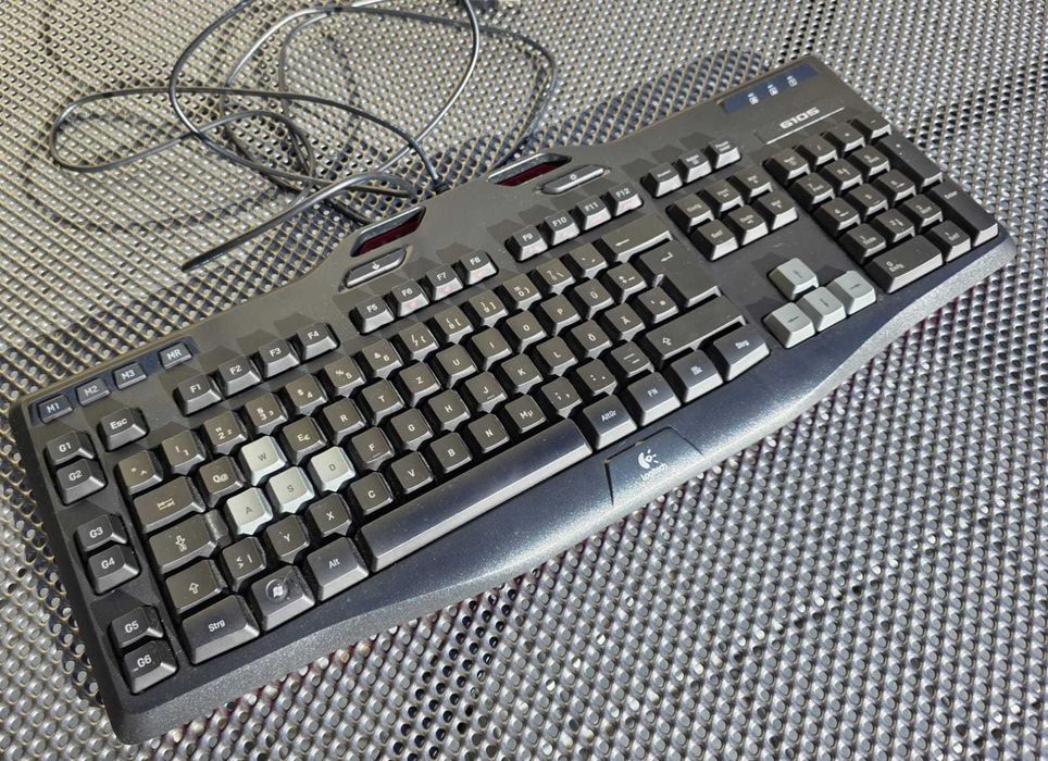 Tastatura Logitech G105 Gaming, 2 trepte de Iluminare, Negru