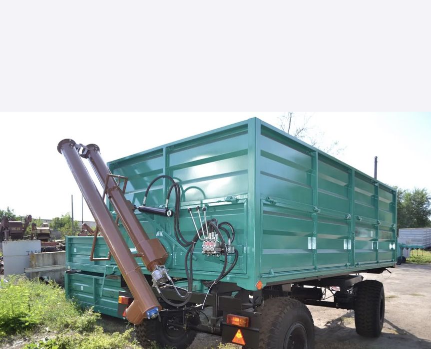 Șnec hidraulic remorca