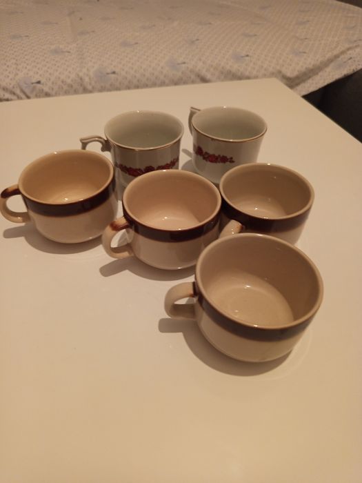 Комплекти чаши.Различни модели.