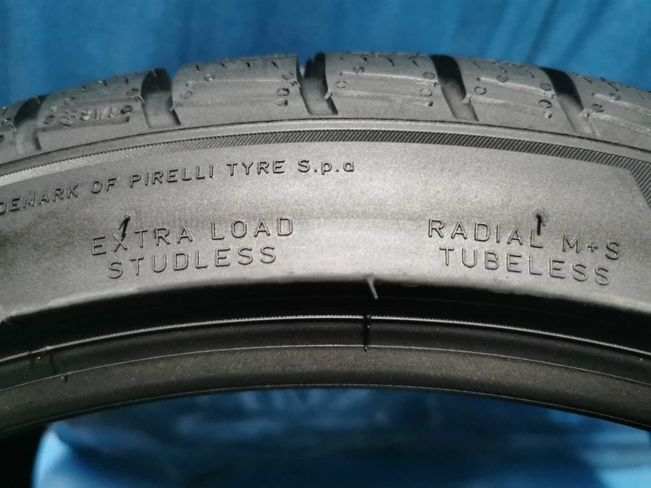285/30 R20 - pirelli m+s 2 bucati