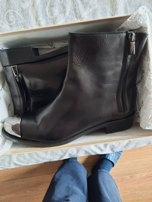 Vând ghetuțe damă noi