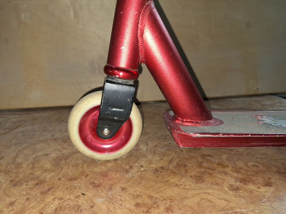 Самокат трюковой