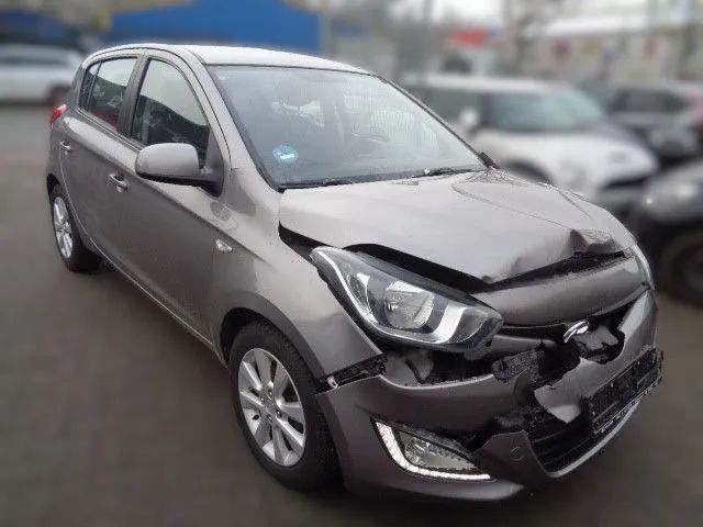 Dezmembrari / Dezmembrez HYUNDAI I20