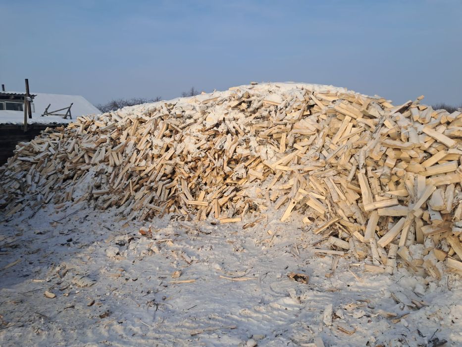 Дрова . Колотые.