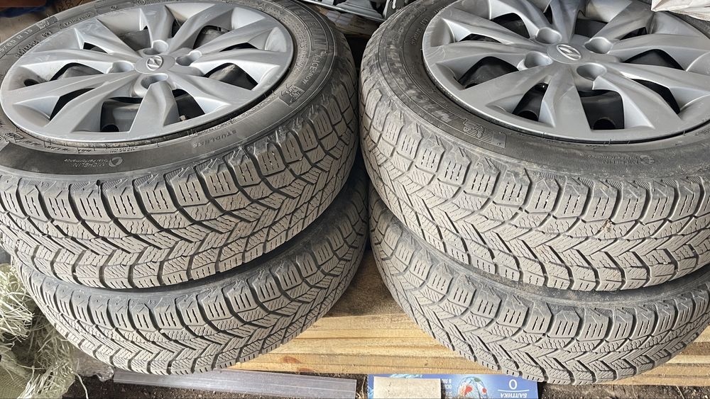 Продам Зимние Шины