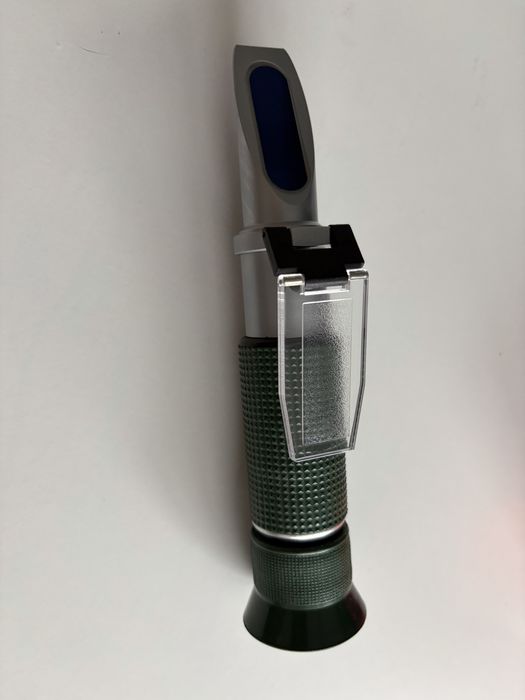 Refractometru Insize  ISQ-RM30