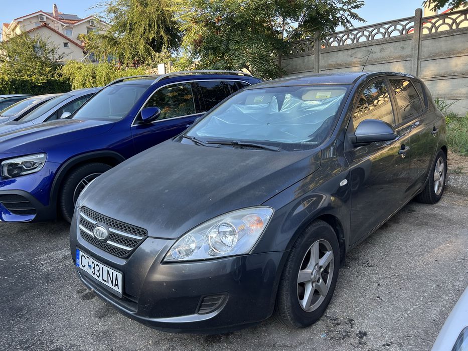 Vand autoturism Kia ceed