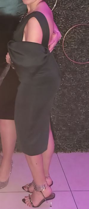 Vand rochie de ocazie