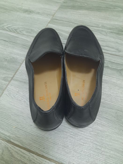 Vând pantofi piele nr43