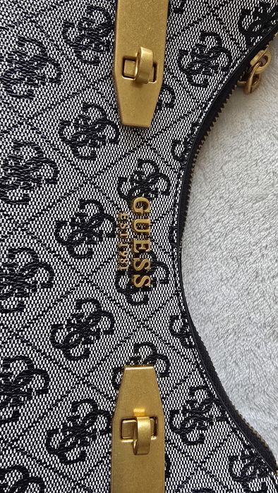 Poseta Guess Logo Gri